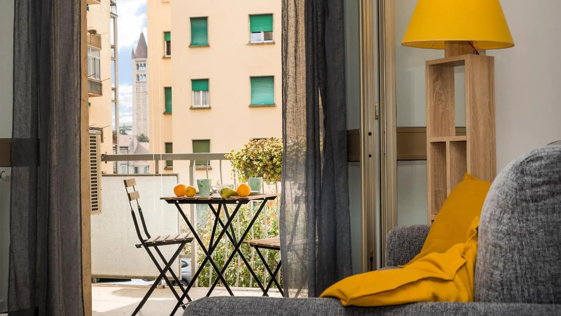 Flats4Rent Elisa Apartment Verona